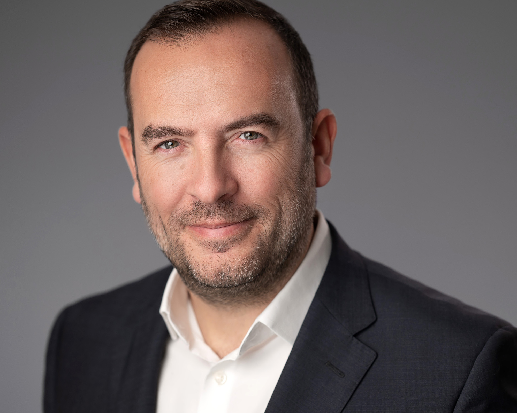 business-headshot-portrait-profile-picture-Lincoln-Nottingham-Leicester-Peterborough-Mike