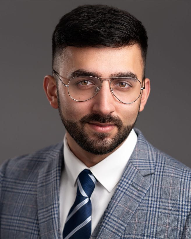 01-Jarred-lawyer-solicitor-business-corporate-profile-picture-photo-headshot-near-me-photographer-Lincolnshire-Lincoln-Nottingham-Peterborough-Stamford-East-Midlands
