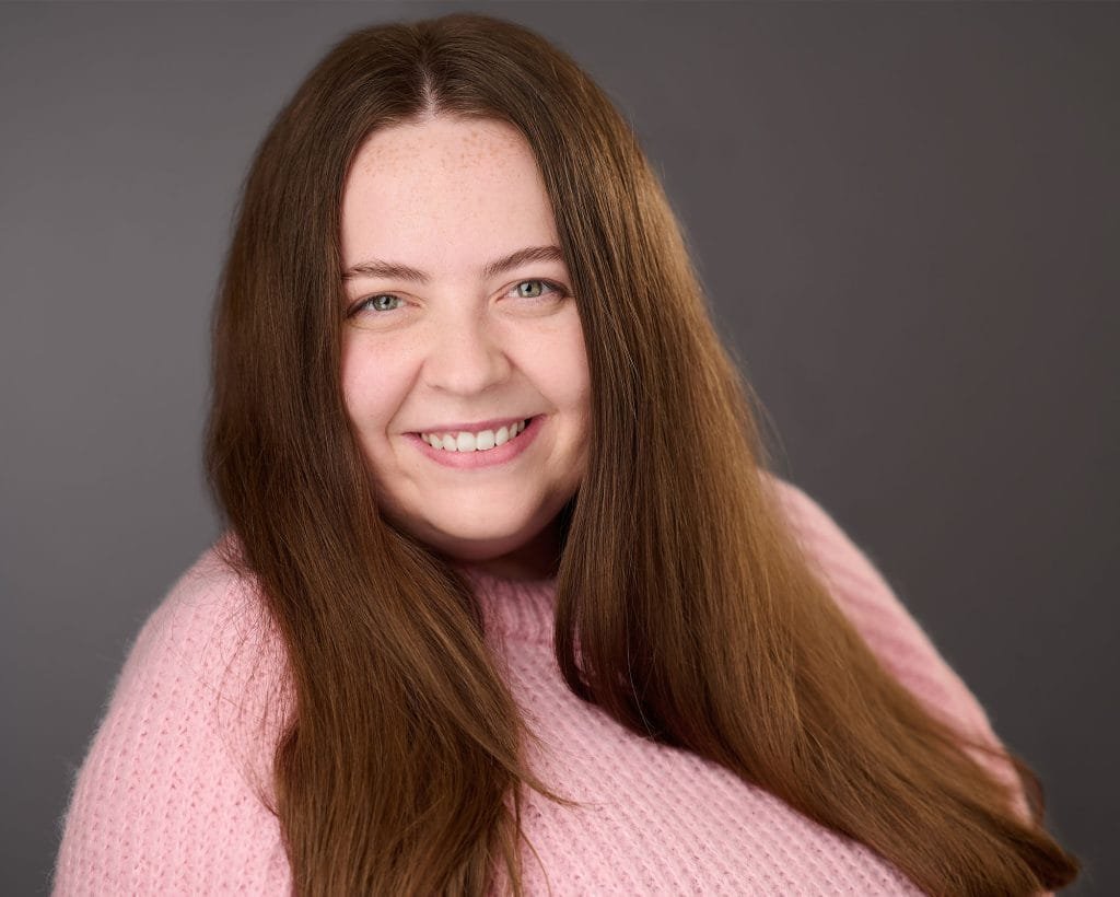 Lincoln-College-University-headshot-professional-profile-picture-portrait-by-Andrej-Valko Lincoln-College-University-headshot-professional-profile-picture-portrait-by-Andrej-Valko
