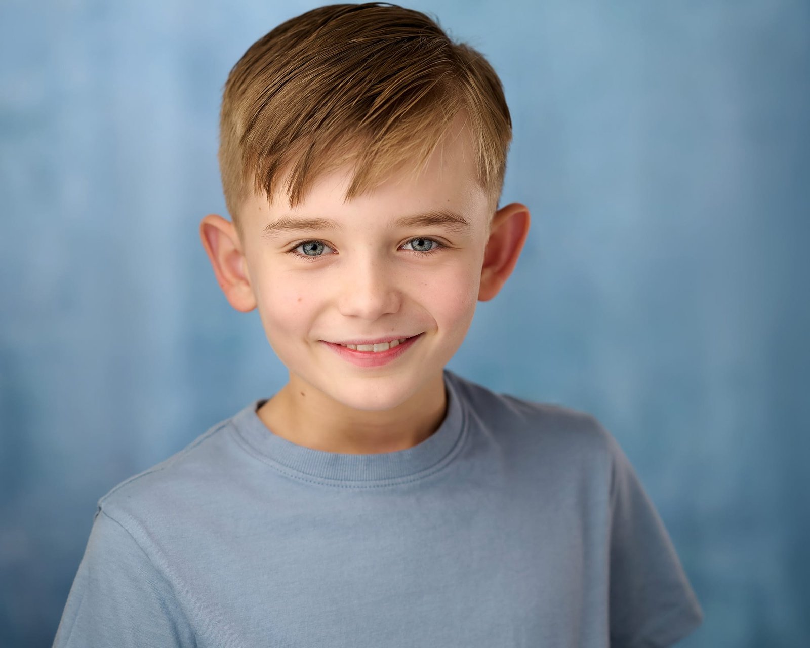 Acting-headshot-photographer-near-me-Peterborough-Leicester-Lincoln-Nottingham-Andrej-Valko