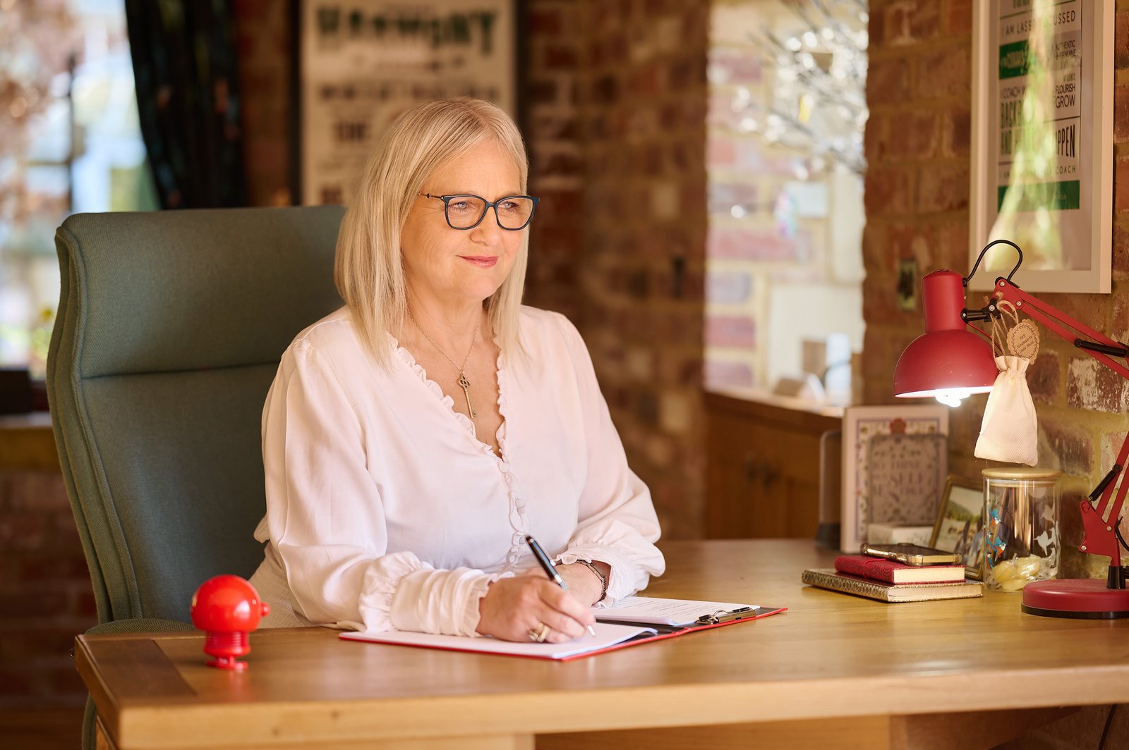 personal-branding-photos-imagery-social-pictures-coaching-solicitor-consultant-accountant-03
